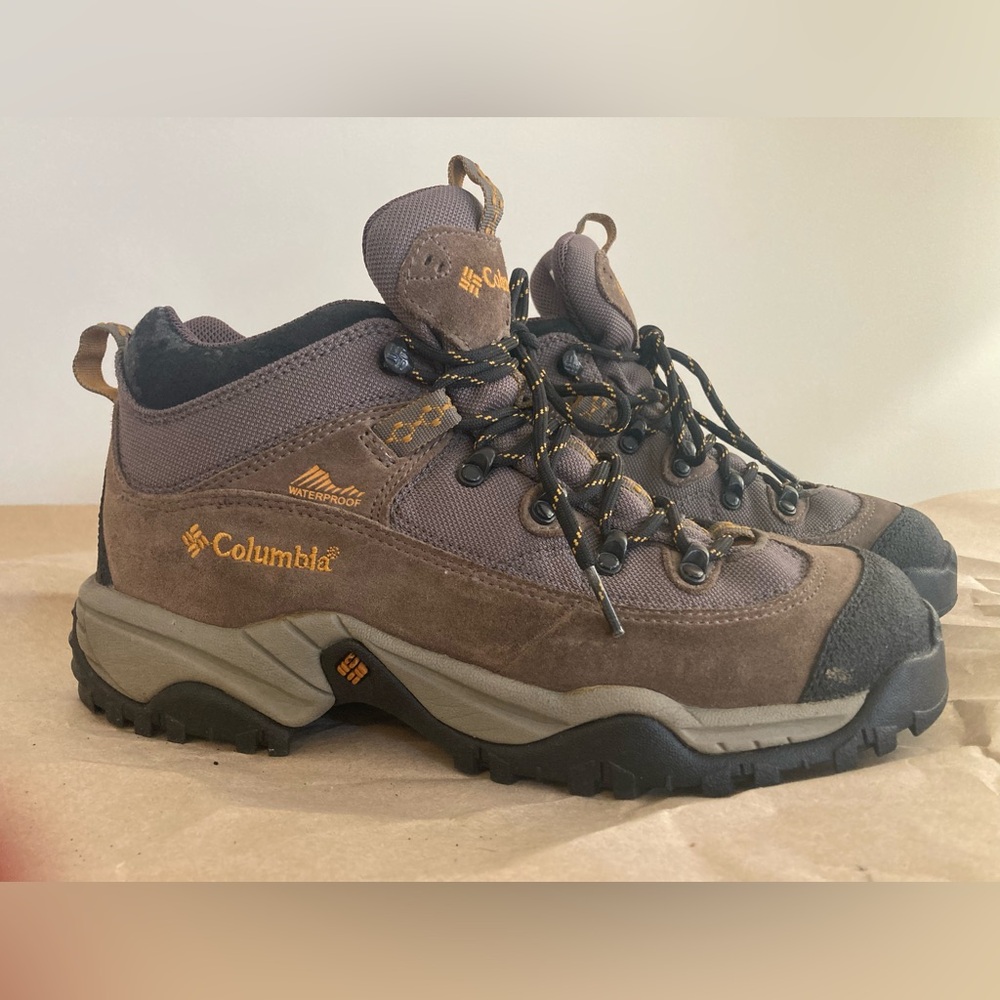 Columbia Brown Trail Meister Hiking Boots Waterproof Men’s 9 Rugged Gorpcore